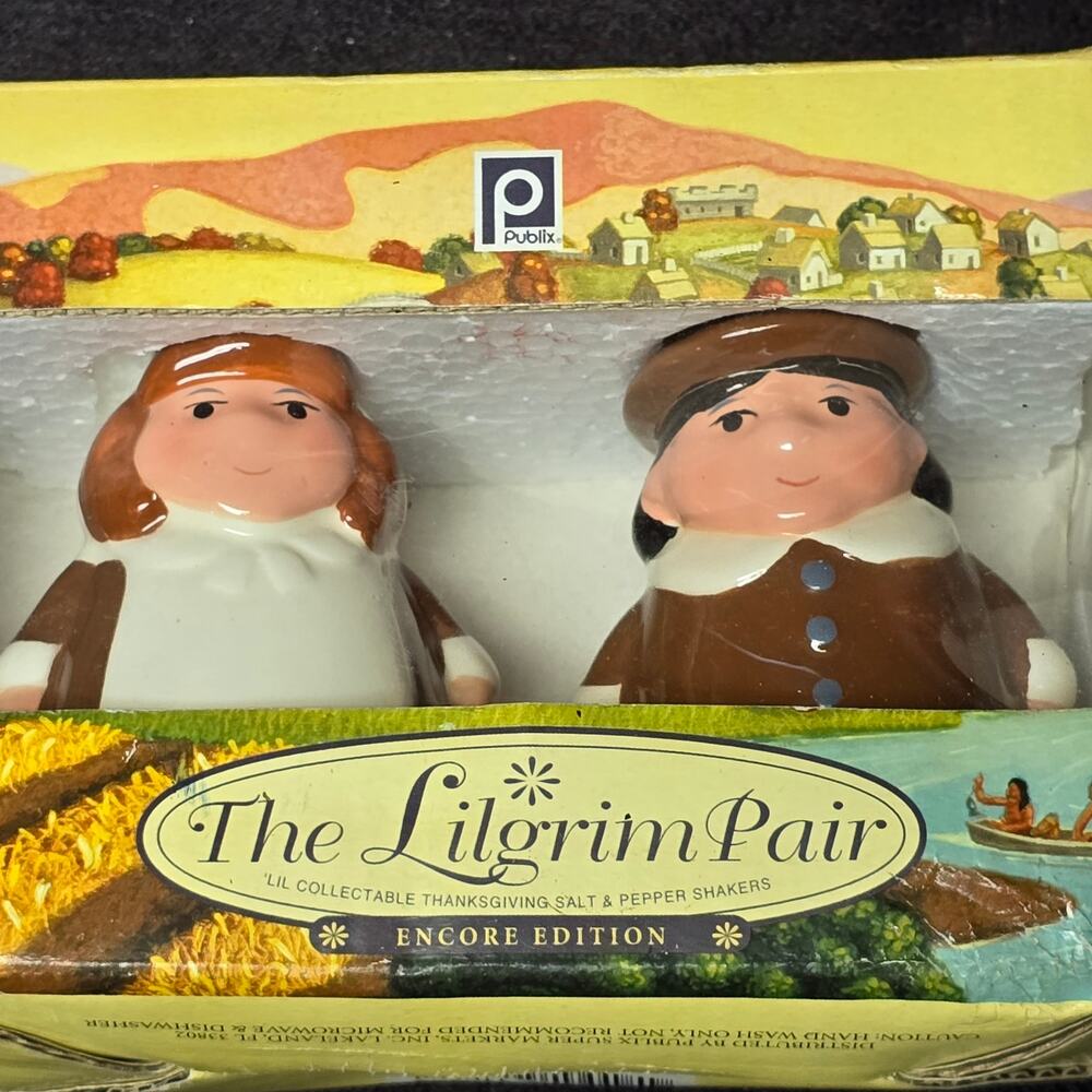 Publix The Lilgrim Pair Lil Collectable Thanksgiving Pilgrim Salt Pepper Shaker